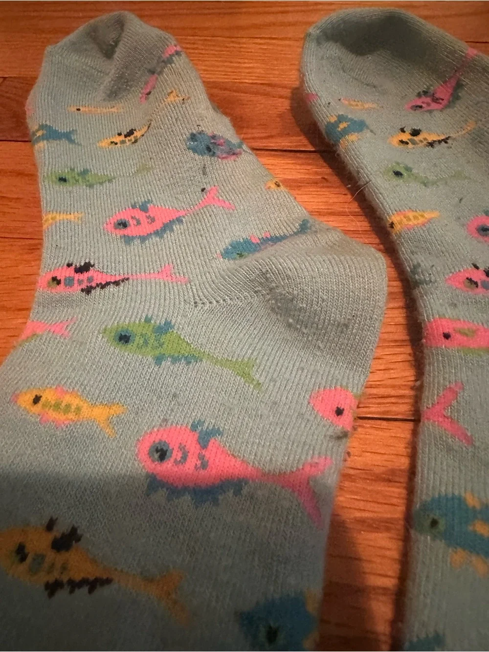 Light Blue Fish Pattern Aquarium Women’s Socks - Casual Pet-Themed Wear